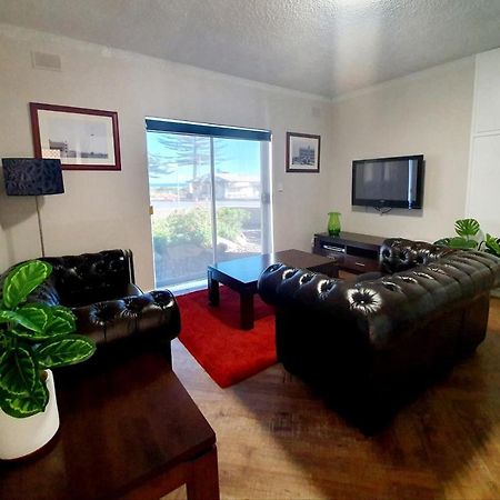 Largs Pier Hotel Аделейд Екстериор снимка