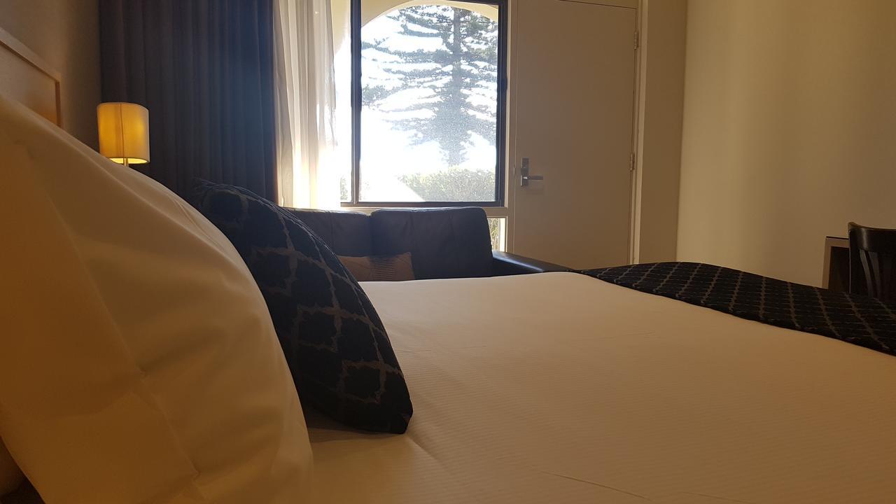 Largs Pier Hotel Аделейд Екстериор снимка