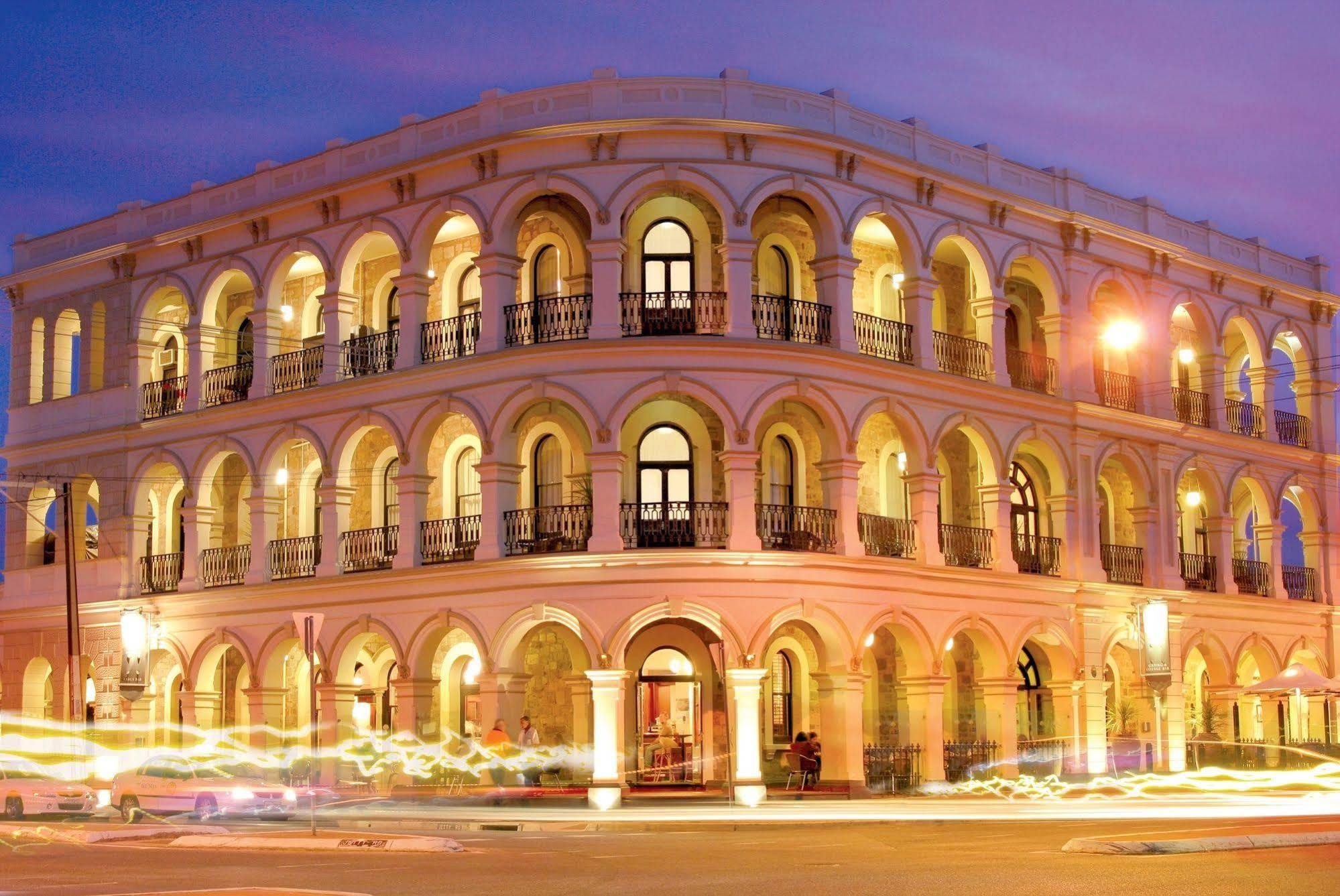 Largs Pier Hotel Аделейд Екстериор снимка