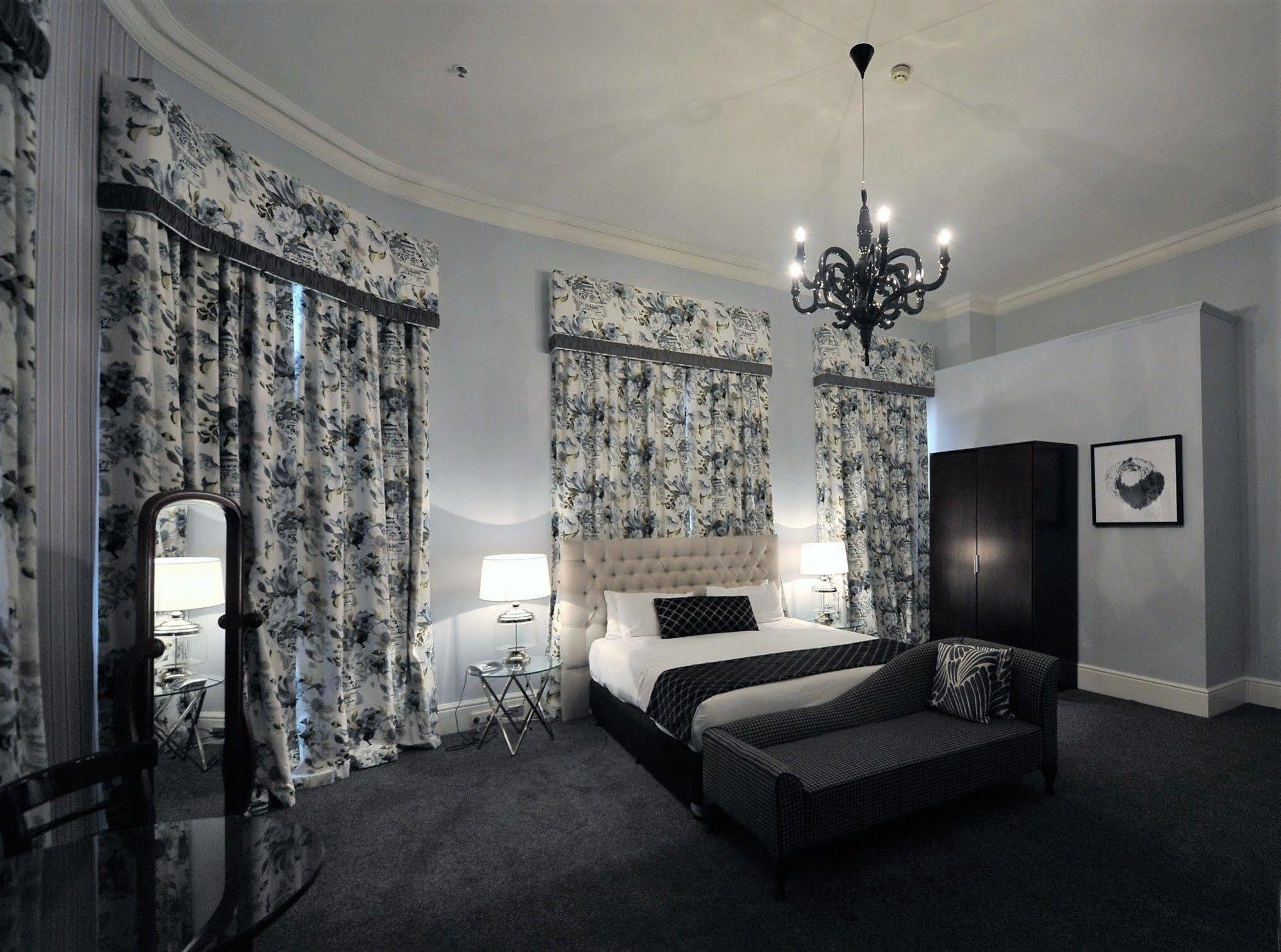 Largs Pier Hotel Аделейд Екстериор снимка