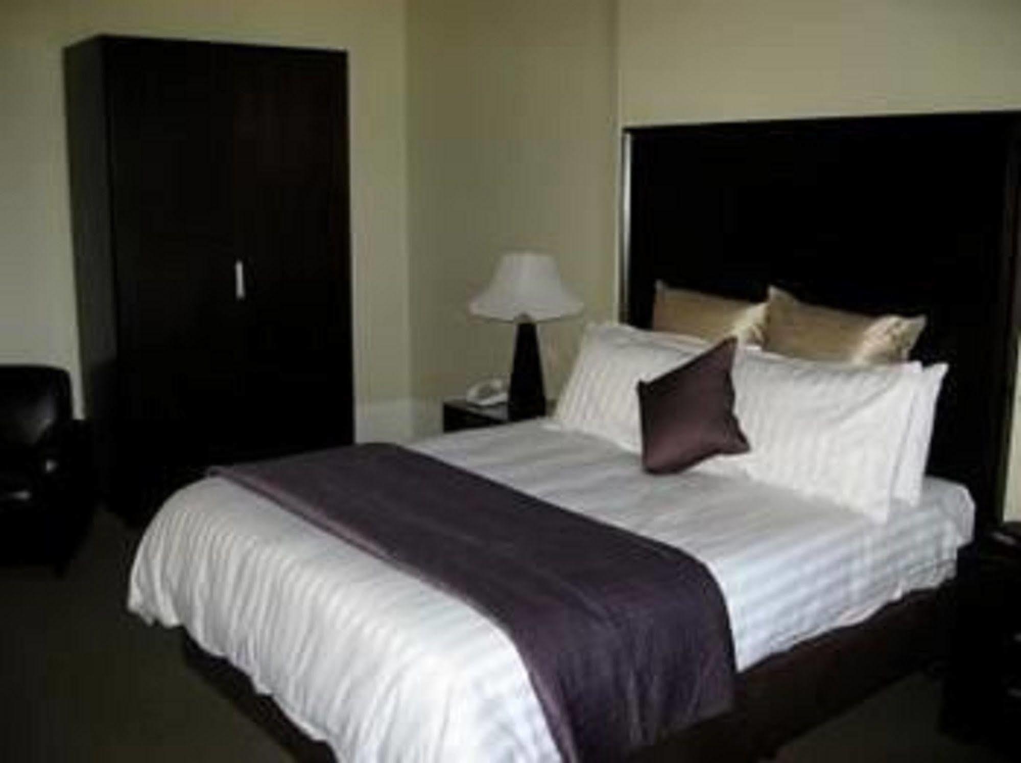 Largs Pier Hotel Аделейд Екстериор снимка