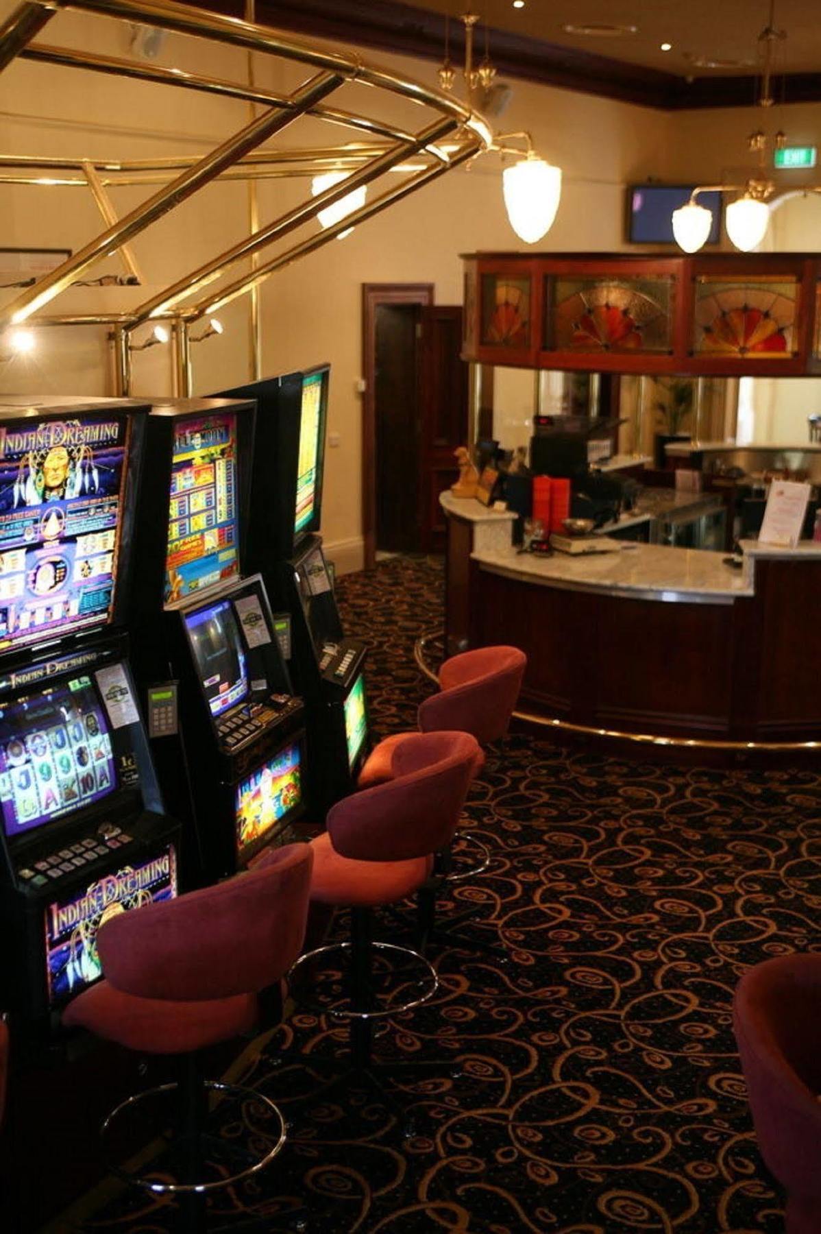 Largs Pier Hotel Аделейд Екстериор снимка