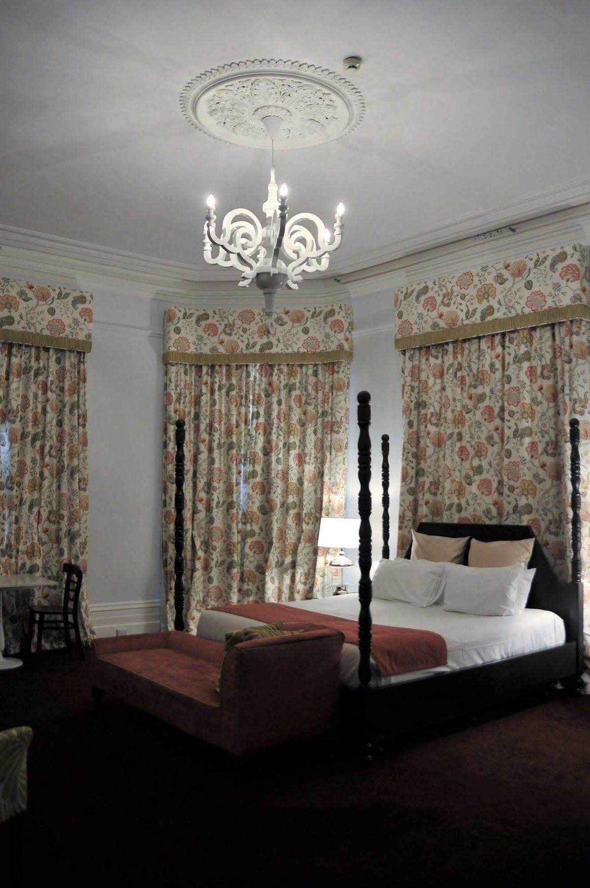 Largs Pier Hotel Аделейд Екстериор снимка