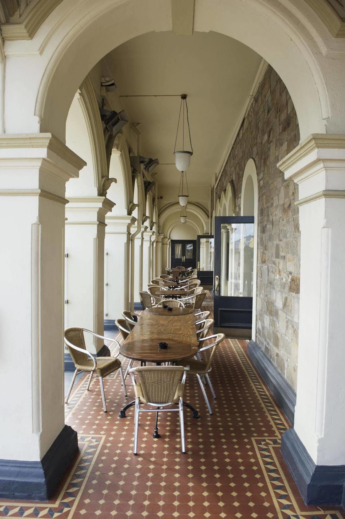 Largs Pier Hotel Аделейд Екстериор снимка