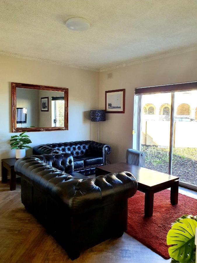 Largs Pier Hotel Аделейд Екстериор снимка